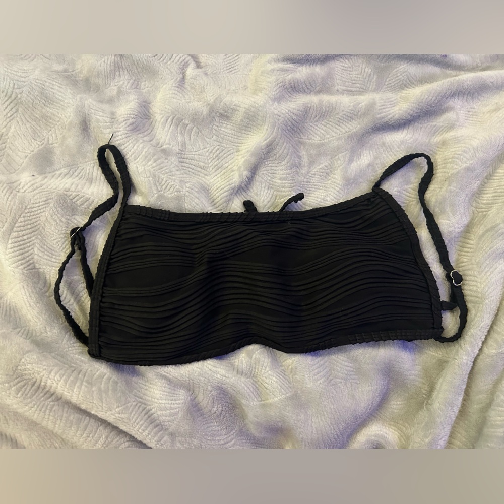 black bathing suit top SHEIN size medium